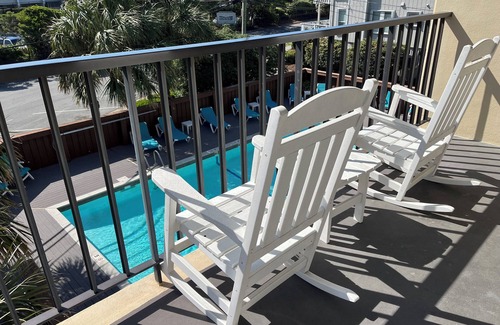 Wrightsville Beach Condo | Summer Sands- Lazy Dog Days