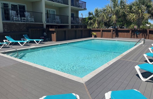 Wrightsville Beach Condo | Summer Sands- Vitamin Sea Room 408