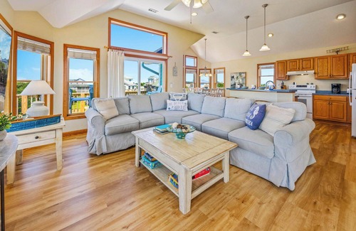 Brigands' Bay House | SUMMER SAVINGS - Canalfront Home w/Pool, Hot Tub, Private Boat Dock, Game Room