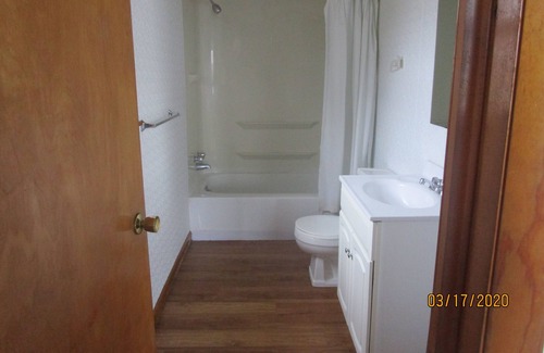 Frontenac Cottage | Summer Seasonal Rental in the Beautiful 1000 Islands-Two bedroom cottage