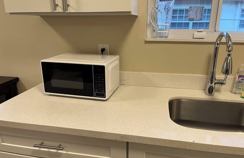 Downtown Fort Lauderdale House | Summer Special:Experience downtown charm 10 min drive to Las Olas