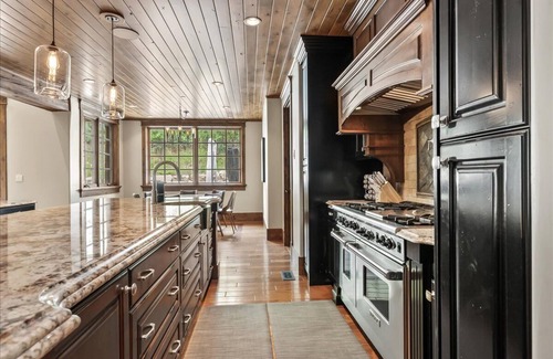 The Timbers House | Summer Specials and winter calendar open BOOK NOW and stay in Park City- Canyons