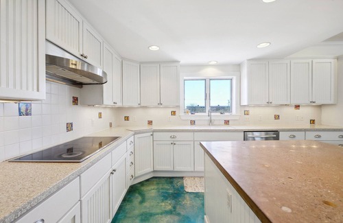 Narragansett Pier House | Summer Spectacular