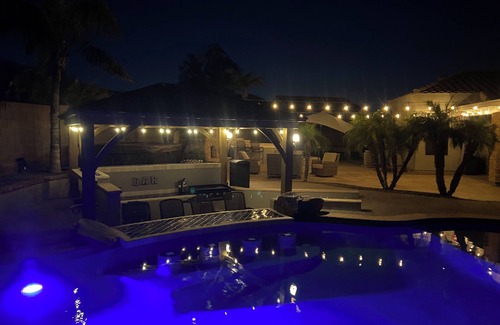 Adobe Mountain Estates House | Summer Vacation Home, Swim up Bar, Water Fall, Outdoor Living, Centrally located
