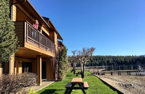 Hope Condo | Summer Vacation on Lake Pend Oreille - July 19-26th -1bd 1 bath Condo. Slps 4