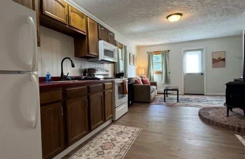Bessemer Condo | Summer Vacay Hangout at Powderhorn Mountain