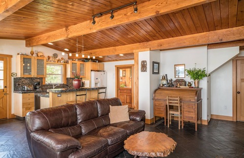 Lopez Island House | Summer, whales. Fruit, Berries and tons of salmon and crab to eat and catch!