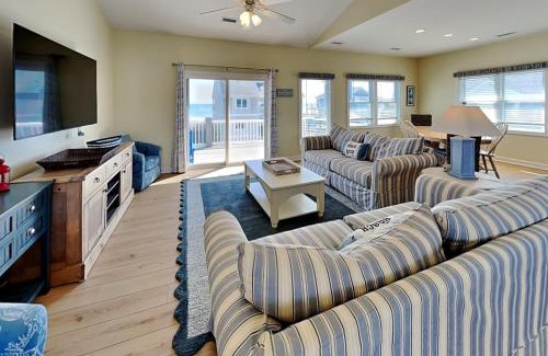 Village of Stump Sound House | Summer Wynd