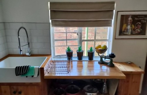 Potchefstroom Apartment | Summer1840