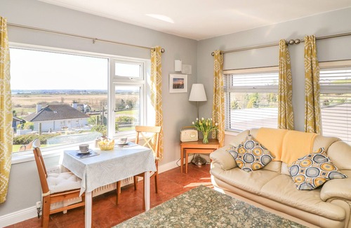 Youghal Apartment | SUMMERFIELD LODGE COTTAGE, with a garden in Youghal, County Cork