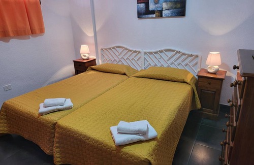 Los Cristianos Apartment | Summerland 3 - One Bedroom Apartment, Sleeps 4