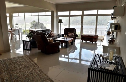 Wilderness Bed & Breakfast | Summerlane BnB - Room Poseidon with Terrace and garden view
