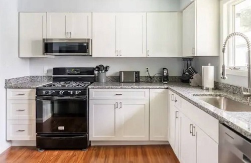 Nashport House | Summer’s Breeze Lake House