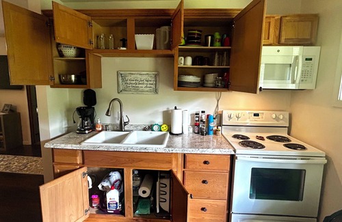 Keslers Cross Lanes Cottage | Summersville Lake Cottage