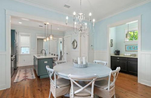 Watercolor House | Summersweet Dreams