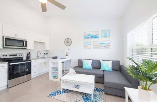 West Bay Condo | Summertime Suites #50 - One Bedroom & Pool