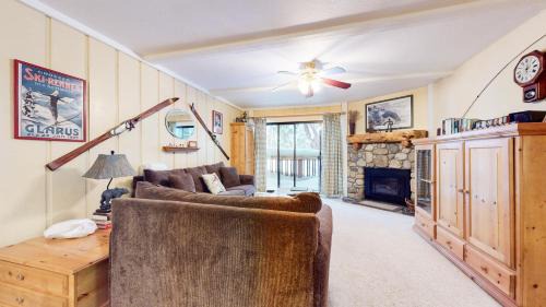 Mammoth Lakes Apartment | Summit 3 Apartment