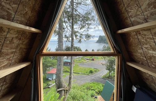 Port Angeles Cottage | Summit A-Frame Shelter (T20)