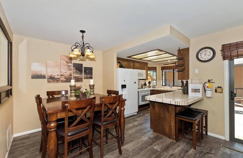Summit Estates Cabin | Summit Adventure Condo by Destination Big Bear: Steps from Snow Summit Resort! Multiple Balconies!