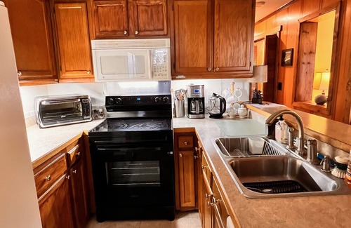 Snowshoe Condo | Summit Condo . near the Village. Summer is AMAZING here!