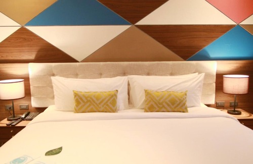 Naga Hotel | Summit Hotel Naga