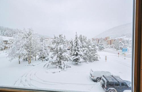 Copper Mountain Village Apartment | Summit House 2 bed 2 bath SHGW