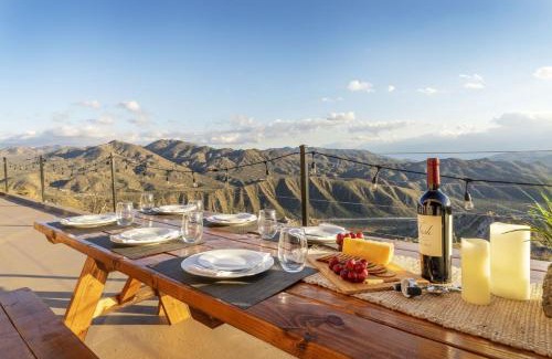 Yucca Valley House | Summit House Joshua Tree Iconic Mountain Estate with Spa Ping-Pong Pool Table Fire Pit