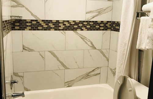 Astrodome Hotel | Summit Inn - Houston Medical Center