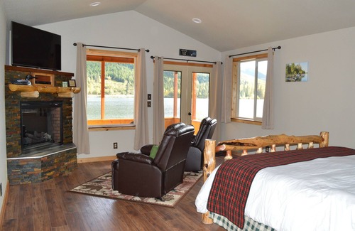 Moose Pass Cabin | Summit Lake Lodge