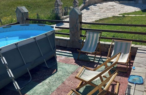 Zabljak Apartment | Summit One-Bedroom Apartment Retreat in Zabljak
