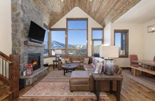 Old Town House | Summit Place at Lakota townhouse