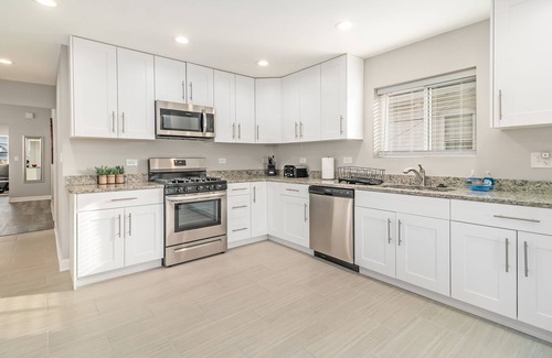 Summit House | Summit Rental - W 56th Street