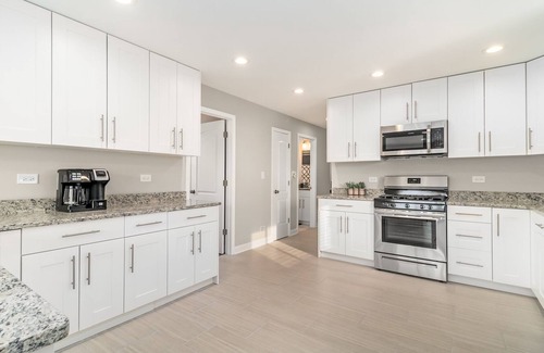 Summit House | Summit Rental - W 56th Street