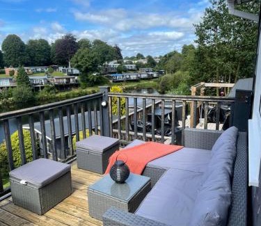 Moffat Ski Chalet | Summit Rest