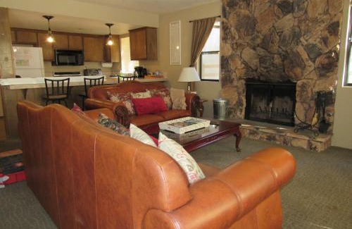 Summit Estates House | Summit Retreat
