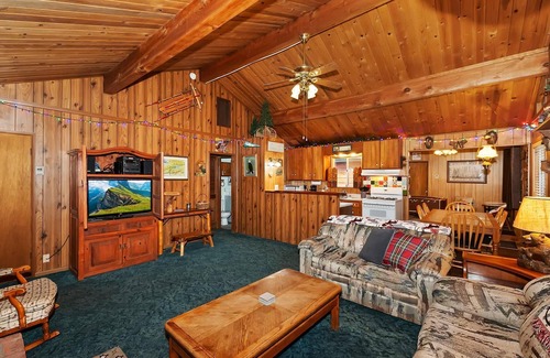 Summit Estates Cabin | Summit Secret by Destination Big Bear : Walk to Snow Summit! Foosball! BBQ! Fenced Yard!