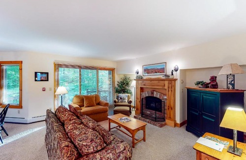 North Troy Apartment | Summit Solitude & Latitude Adjustment