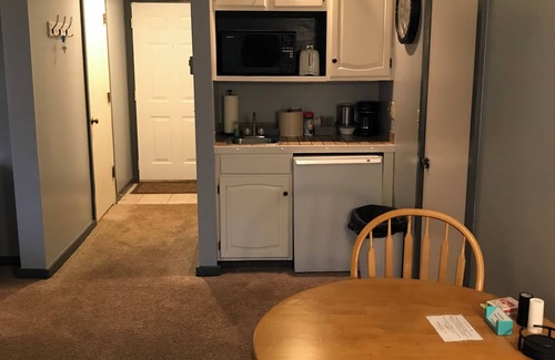 Bellaire Apartment | Summit Sunsets 563 - Ski, Golf and more !