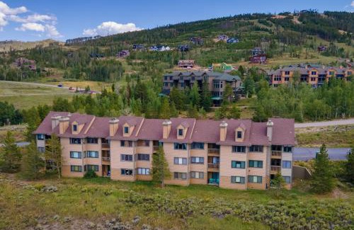 Silvercreek House | Summit Unit 1103
