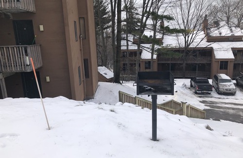Bellaire Apartment | Summit Village – Enjoy Up North at Shanty Creek