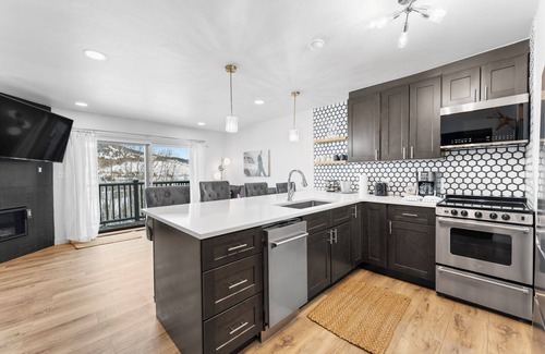Dillon Apartment | Summit Yacht Club #10 By Summit County Mountain Retreats
