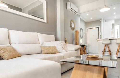 El Molinillo Apartment | Sumptuous Apartment near Center