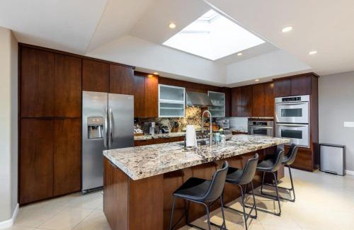 South Oceanside House | Sumptuous Coastal Hideaway