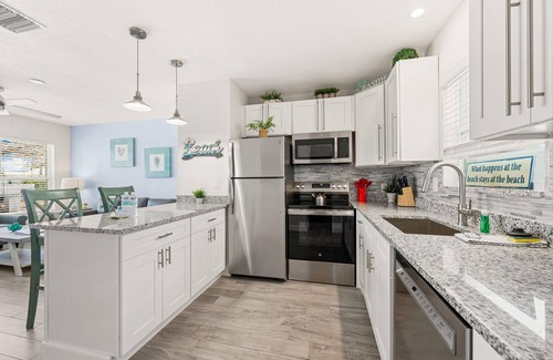 Siesta Key Condo | Sun and Sea by Beachside Management