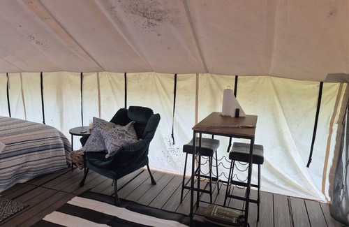 Douglas County RV Rental | Sun and Stars Family Glamping Tent in West Omaha Campground