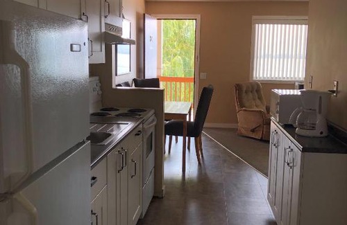 Okanagan-Similkameen Hotel | Sun Beach Motel