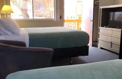 Okanagan-Similkameen Hotel | Sun Beach Motel