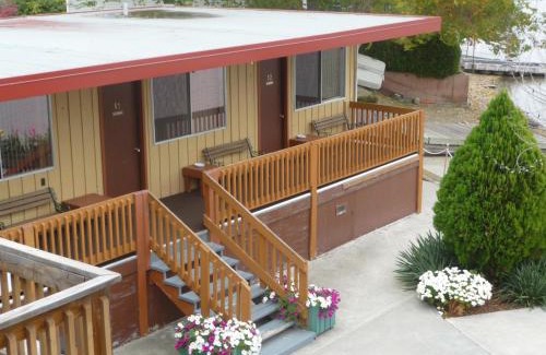 Okanagan-Similkameen Hotel | Sun Beach Motel