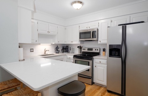 Sneads Ferry Condo | "Sun Catcher" -Oceanfront Views | Balcony