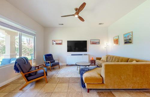 Indio House | Sun City Escape